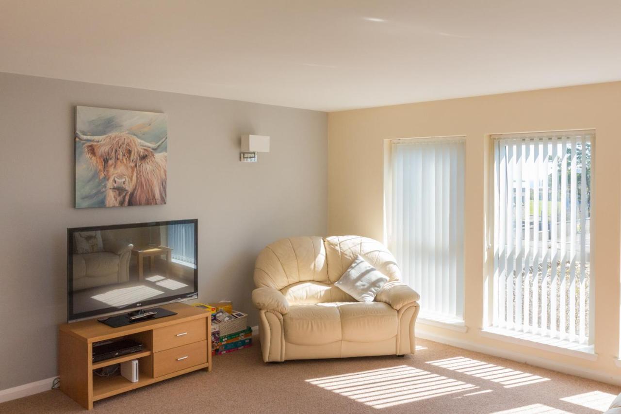 Seaview Apartment Keiss Екстериор снимка